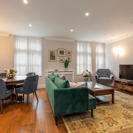 Joivy Beautiful 2 Bed Apt In The Heart Of Mayfair, Close To Tube Apartment London Bagian luar foto