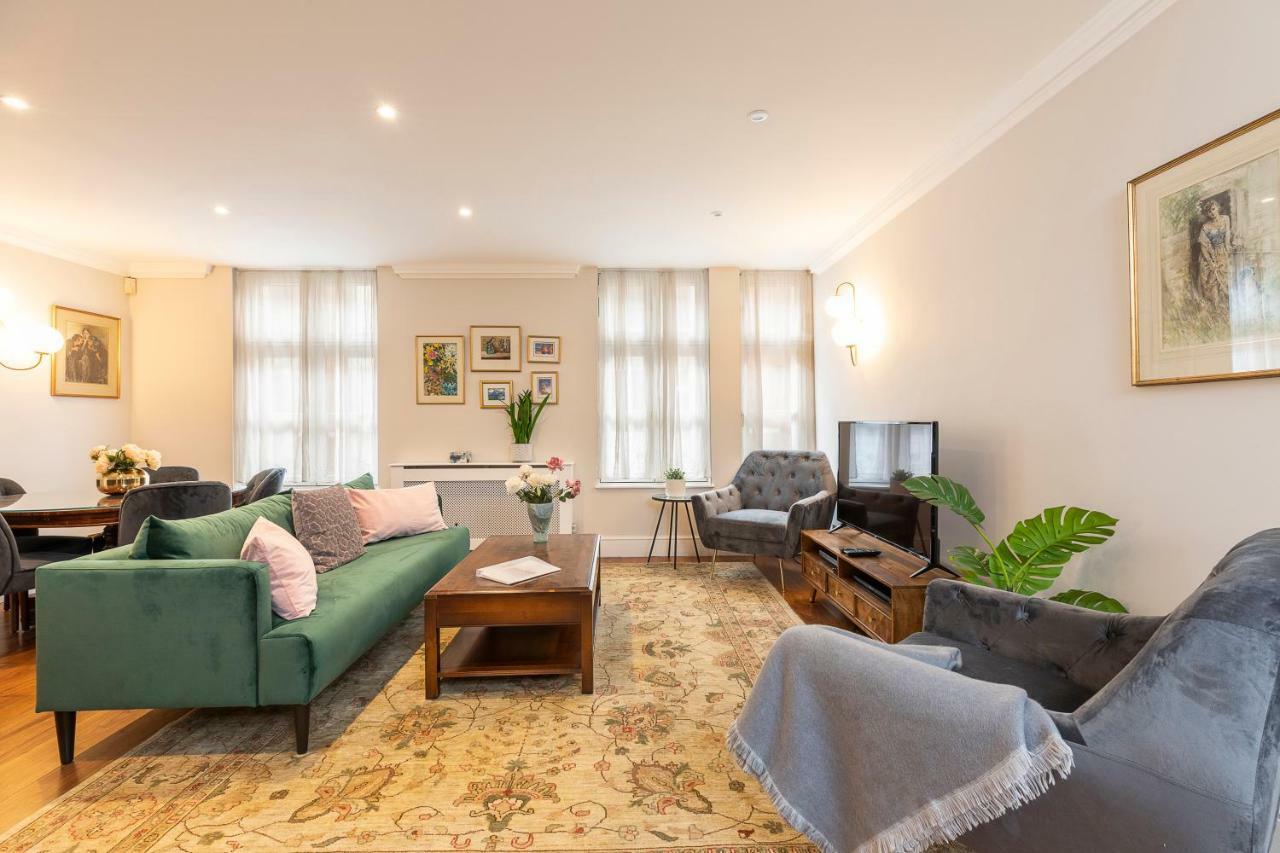 Joivy Beautiful 2 Bed Apt In The Heart Of Mayfair, Close To Tube Apartment London Bagian luar foto